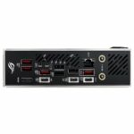 S71020035_26